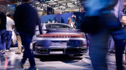 Клиентите на Porsche получават нов конфигуратор за автомобили