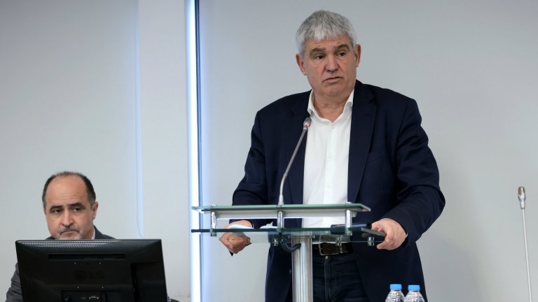 Индустрията в България губи близо 105 000 работни места за 4 години