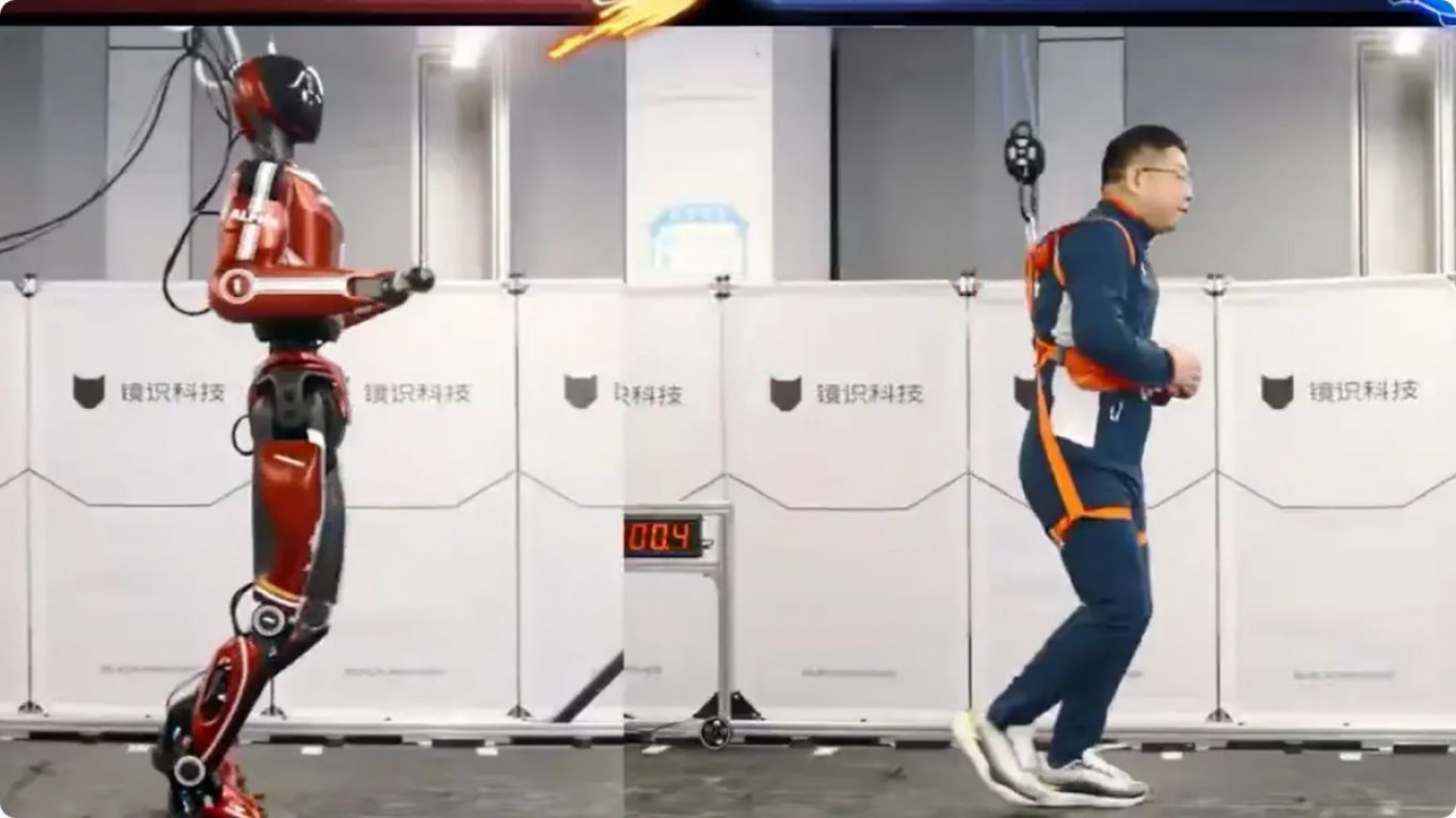 Това е "Болт". Най-бързият робот в света (видео)