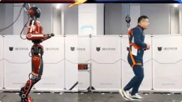 Това е "Болт". Най-бързият робот в света (видео)