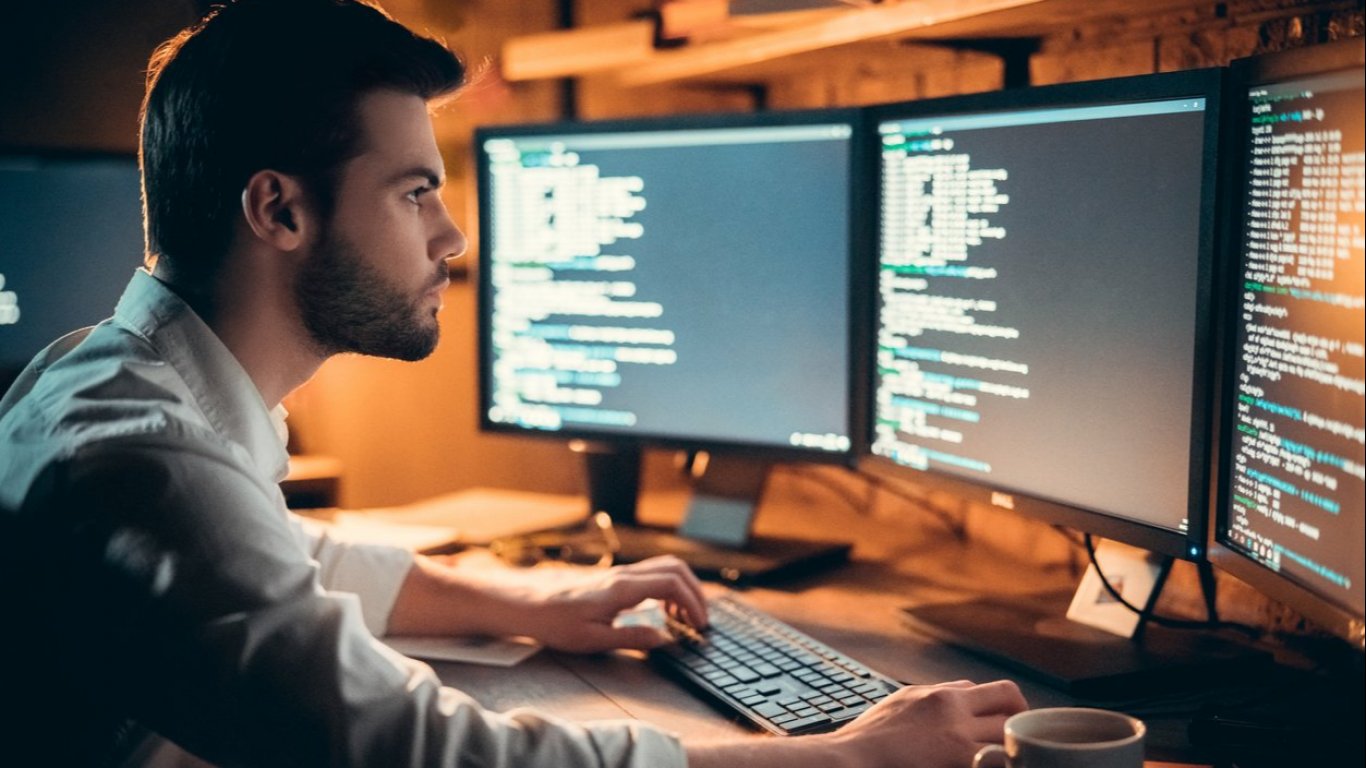 Шокиращият скандал с незаконни видеозаписи от медицински кабинети и салони