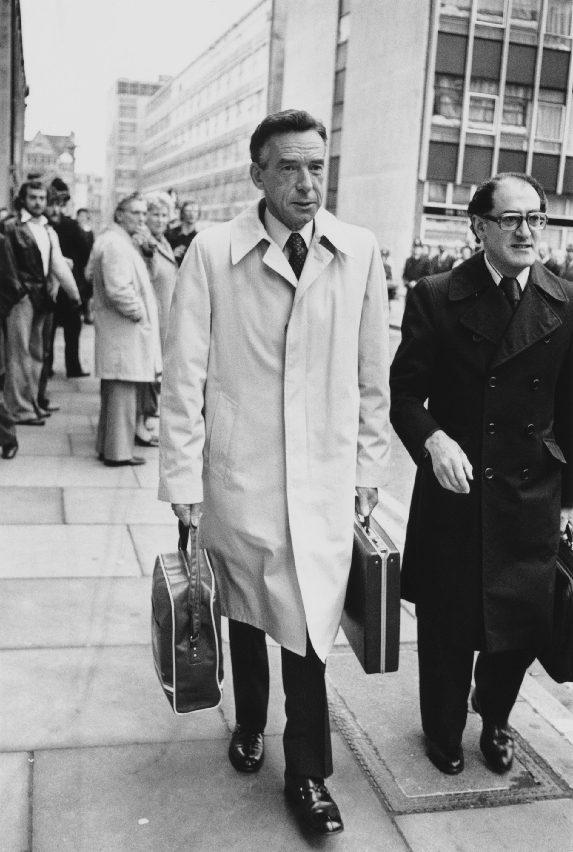 Питър Бесел (1921-1985 г.)  