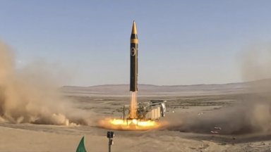 Иран с нов ракетен залп по Израел и призова за евакуация на Техеран