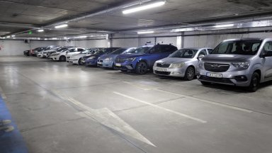 Два паркинга вече не са буферни, престоят там от левче стана 2 евро на час