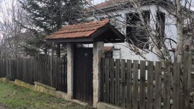 Претърсват къщата на Ивайло Калушев в село Българи
