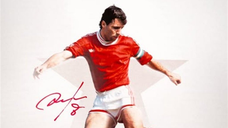 "Величие и вечност". ЦСКА и БФС честитиха 60-ия рожден ден на Христо Стоичков