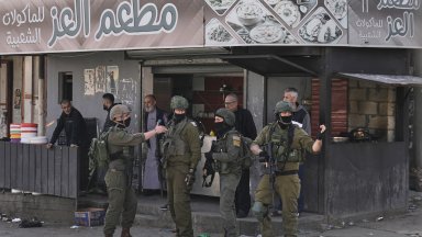 Израел прие мерки, разширяващи контрола му над Западния бряг