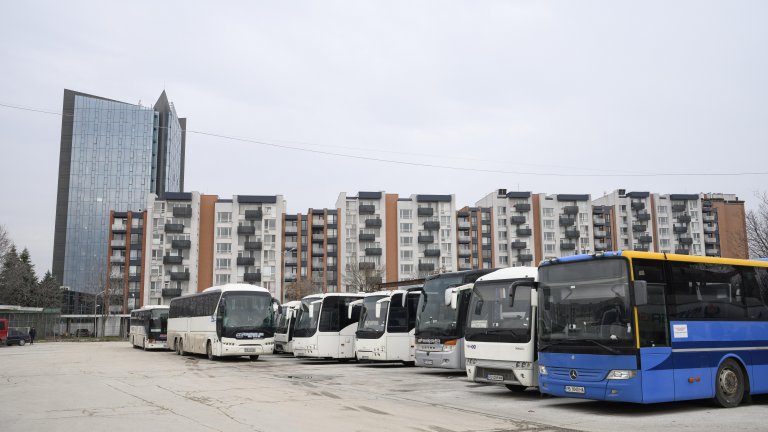 Закриват една от трите автогари в Пловдив, ще строят жилищен комплекс (снимки)