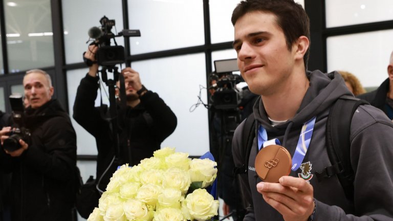 Тервел Замфиров на летището: Ние сме най-добре функциониращата федерация в българския спорт