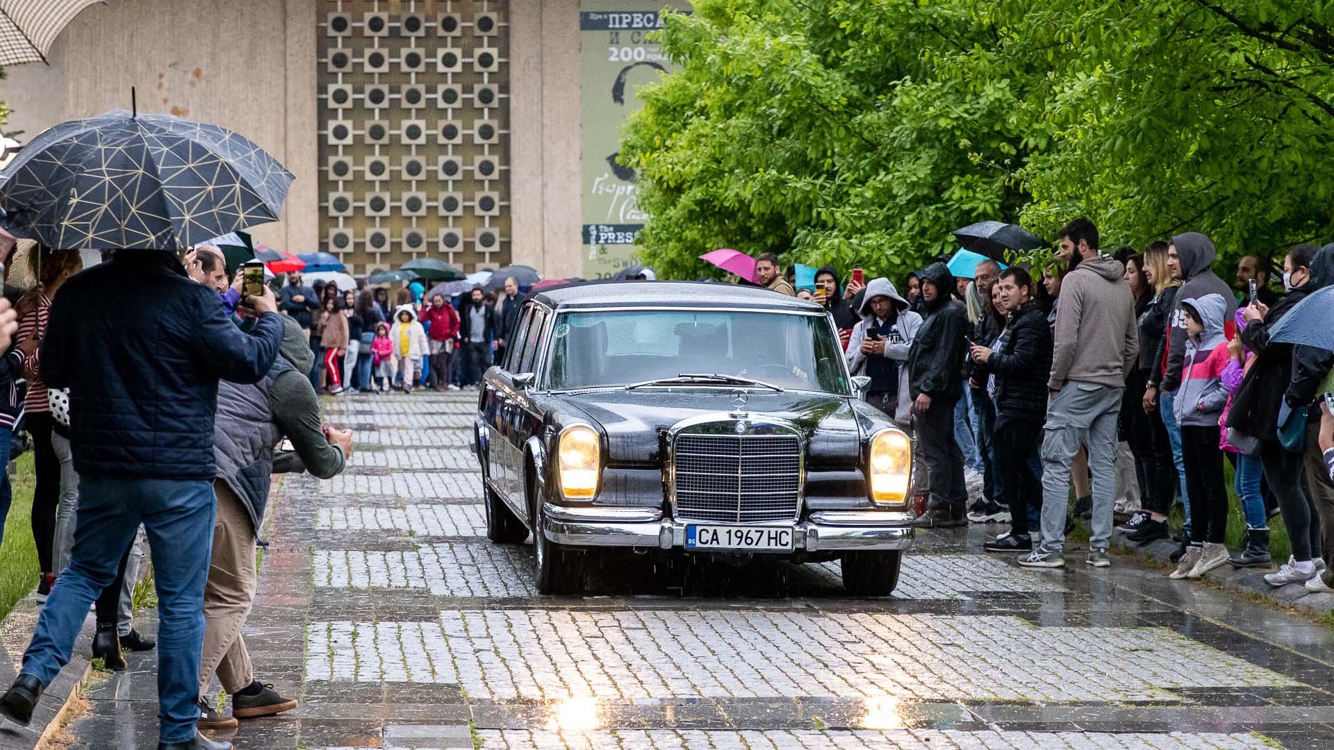 Mercedes-Benz 600 Pullman Landaulet с цена над 1,5 милиона евро ще бъде изложен в София