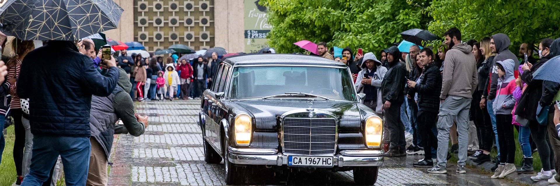 Mercedes-Benz 600 Pullman Landaulet с цена над 1,5 милиона евро ще бъде изложен в София