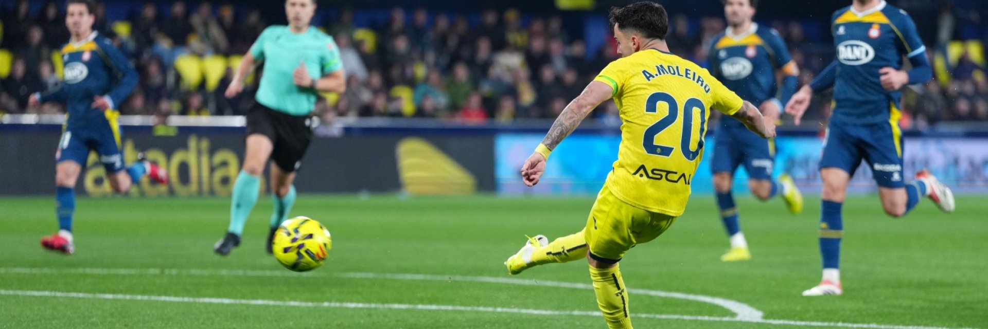 Четири гола "залепиха" Виляреал за топ 3 в Испания