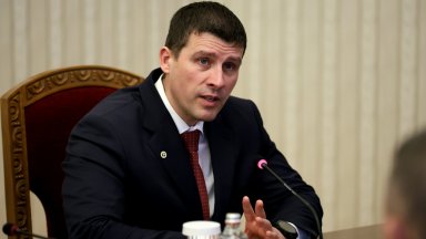 Ивелин Михайлов съди Народното събрание заради комисията за "Исторически парк"