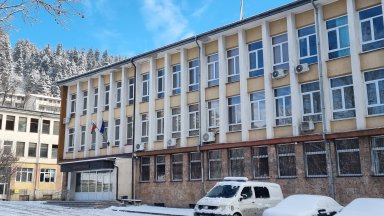 16-годишен от Център за наставяне от семеен тип е в болница след жесток побой 