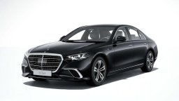 Базовата версия на Mercedes-Benz S-Class струва 121 356 евро в Германия