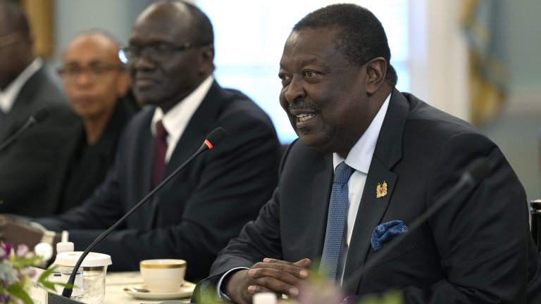 Кения: Русия мами африканци с работа, а ги ползва за пушечно месо на фронта