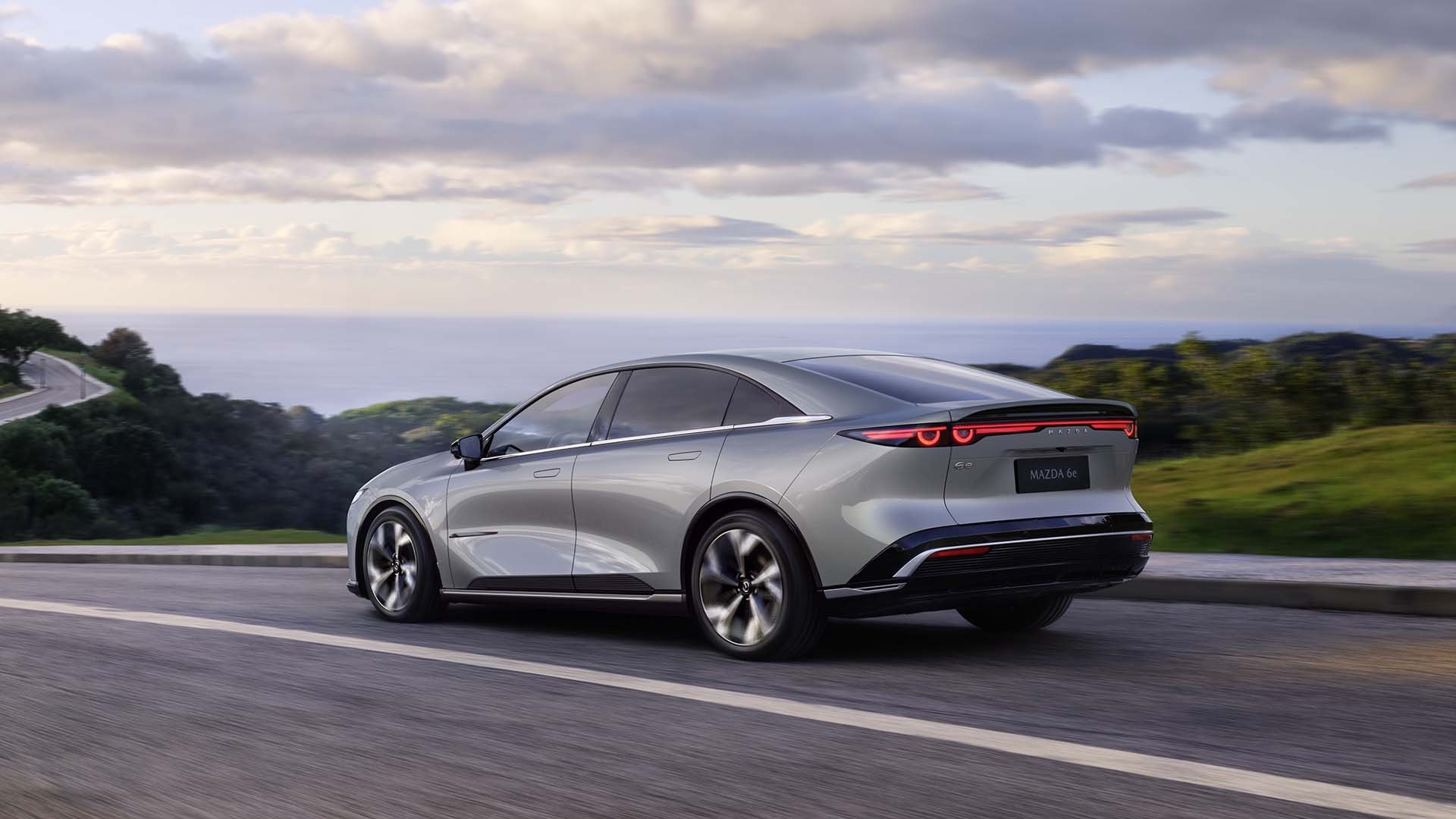 Mazda 6e 