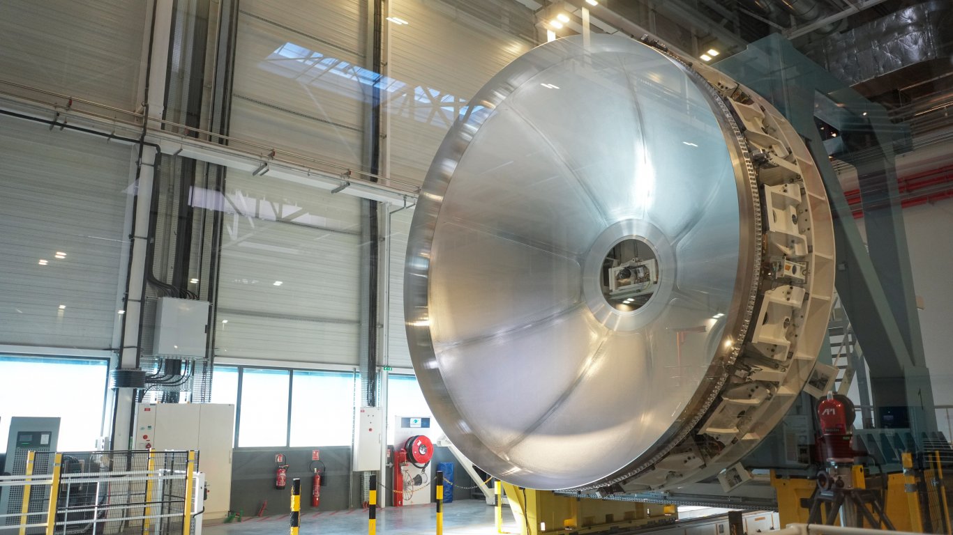 Европа се готви за изстрелването на най-мощната си ракета носител (снимки)