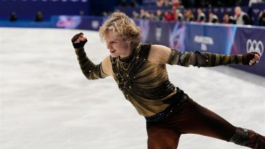 По пътя към златото: "Богът на четворните скокове" спечели кратката програма