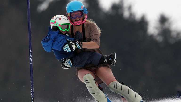 За първи път в историята: Майка и син ще карат на Олимпиадата