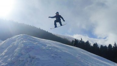 Мальовица  става дом на зимните младежки състезания по сноуборд и ски