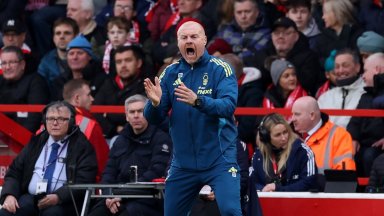 Странният гръцки собственик на Нотингам уволни трети треньор за седем месеца