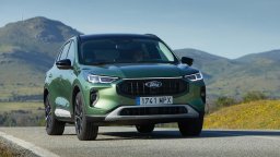 Ford Kuga получава нови екстри в Европа, докато Escape се изтегля от САЩ