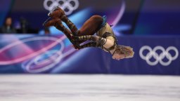 Отне му 50 г., но Папата на фигурното пързаляне е на път към съвършенството