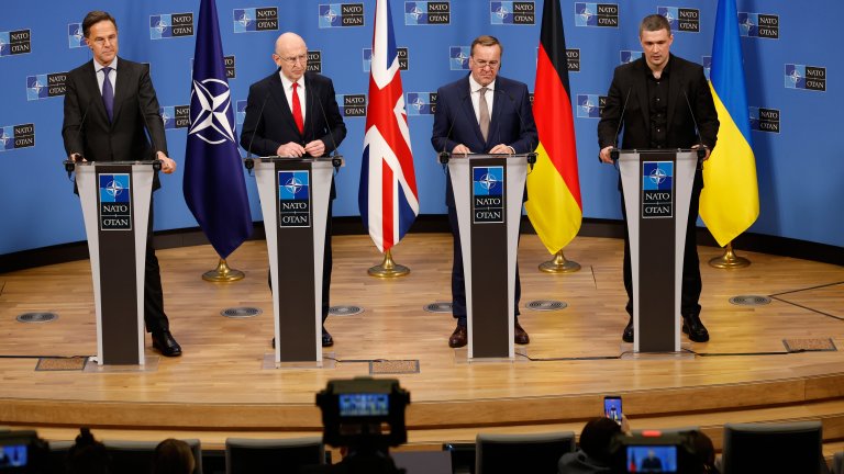 Съюзниците на Киев обещаха около 35 милиарда долара военна помощ за 2026 г.