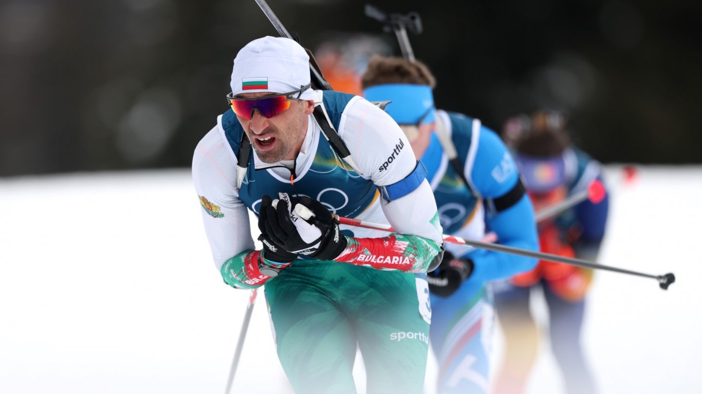 Троен триумф за Владимир Илиев на държавното в Банско, грешки спряха Лора  Христова | corner.dir.bg