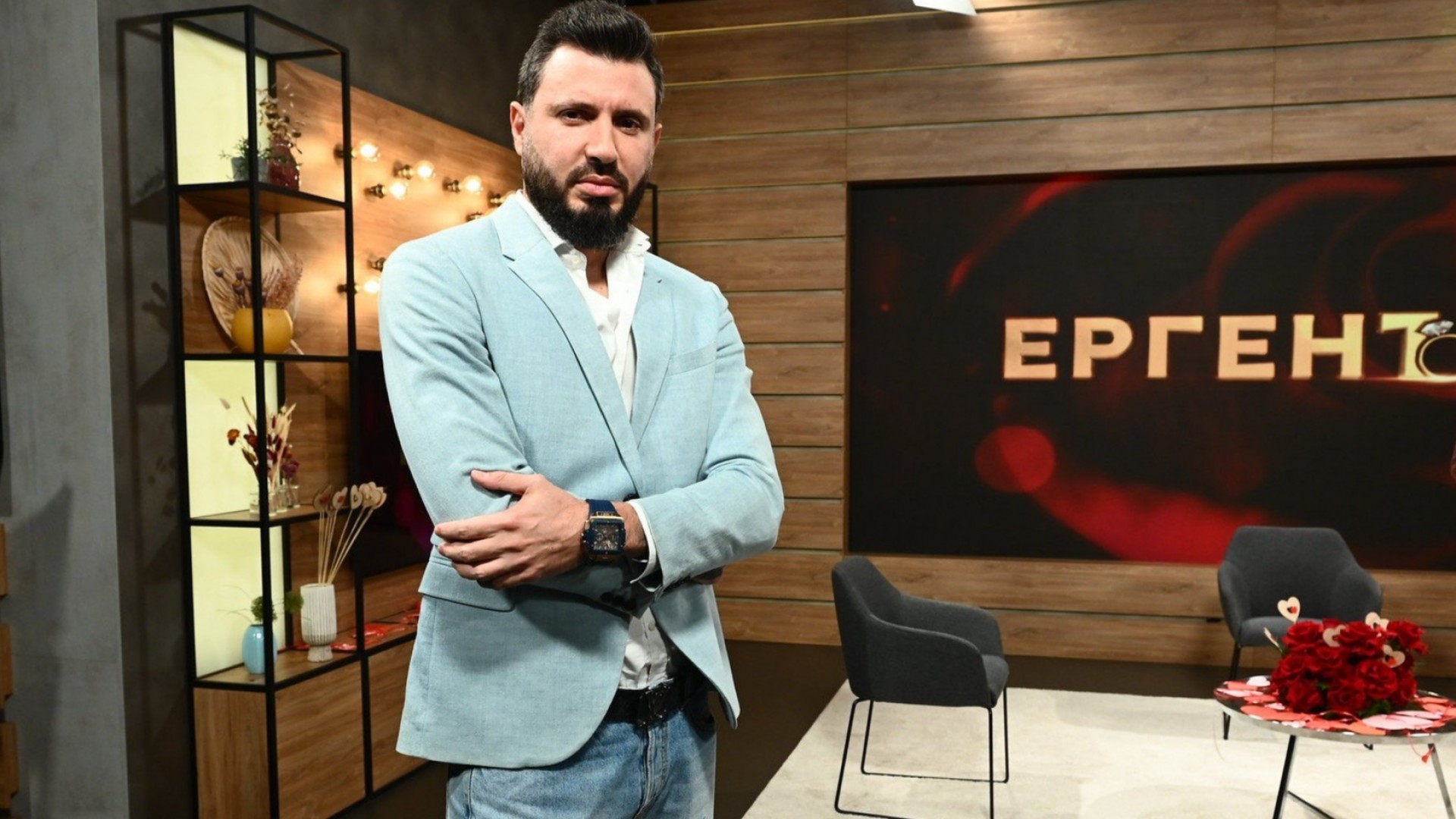 Елвиса влиза в студиото на "Преди обед" като водещ на "Ергенът с Мартин и компания"