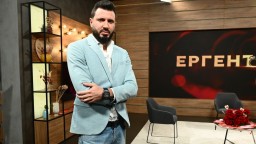Елвиса влиза в студиото на "Преди обед" като водещ на "Ергенът с Мартин и компания"