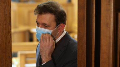 Пуснаха от домашен арест бившия зам.-кмет на София Никола Барбутов под гаранция от €5000