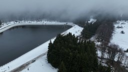 Мъжът, открил телата в хижа "Петрохан", е напуснал България