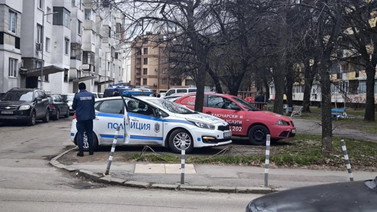 Новородено в найлонов плик бе открито до детска площадка в София