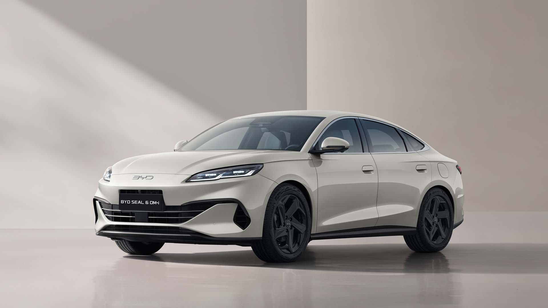 BYD SEAL 6 DM-i