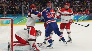 Юмруци и голове: Дания разяри рано фаворита САЩ и го отнесе в хокейния турнир