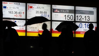 Япония се размина на косъм с техническа рецесия