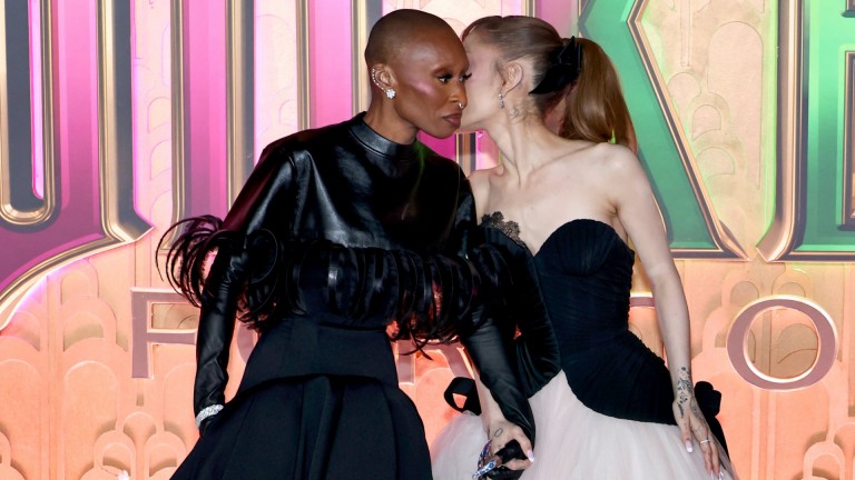 Синтия Ериво коментира слуховете за любовна връзка с Ариана Гранде