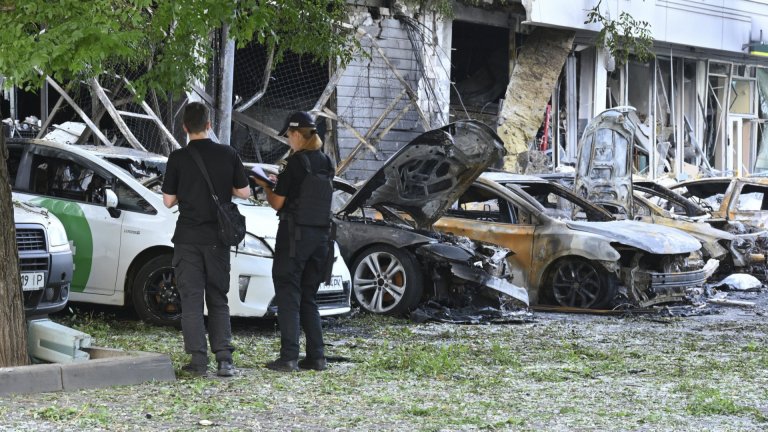 Кола бомба избухна в Одеса, властите определиха случилото се като терористичен акт