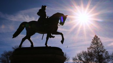 Съдийка върна изложба за робите на първия президент на САЩ, премахната с указ на Тръмп