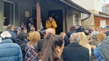 Кметове от цялата страна се събраха в Бистрица в подкрепа на Самуил Попов (снимки)