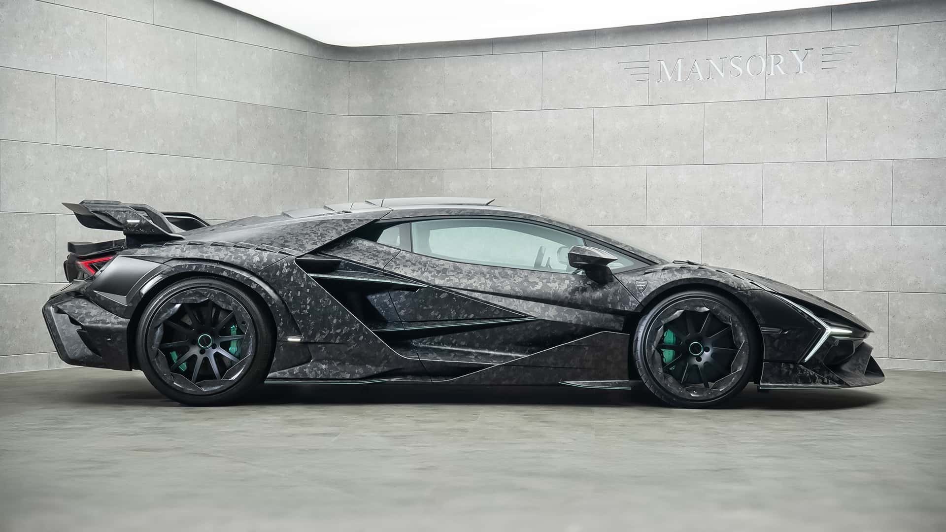Mansory Carbonado X, базиран на Lamborghini Revuelto 