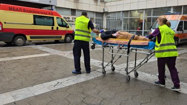 4-годишно дете и мъж се борят за живота си заради рисково изпреварване и алкохол зад волана