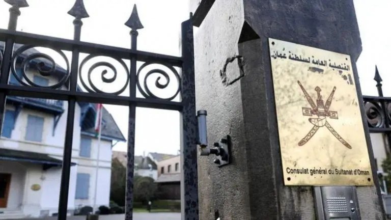 Преговорите САЩ-Иран приключиха на фона на дрънкане на оръжия от двете страни