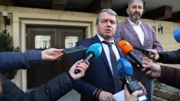 ИТН вече искат оставката на целия кабинет, освен тази на Цицелков