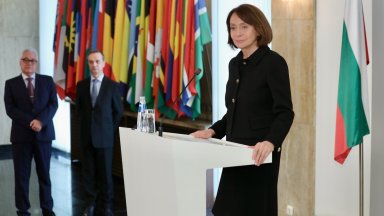 Кабинетът "Гюров" назначи двама бивши външни министри за заместници на Нейнски