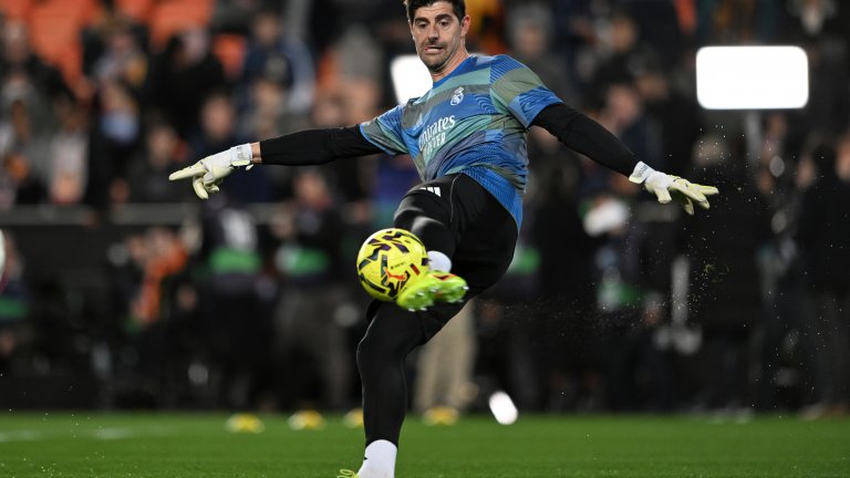 Вратарят на Реал, Новак Джокович и пилот от F1 купиха френски клуб