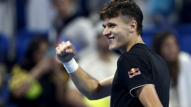 Синер си намери майстора в Доха за втора загуба през сезона