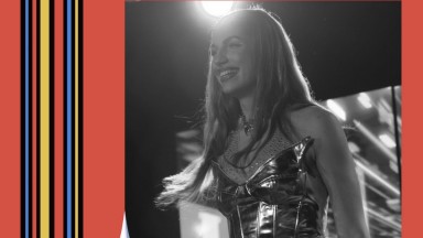 DARSY продължава да пише своята поп приказка със "Sabotage"